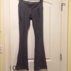 Splits59 heather gray tight flared pants